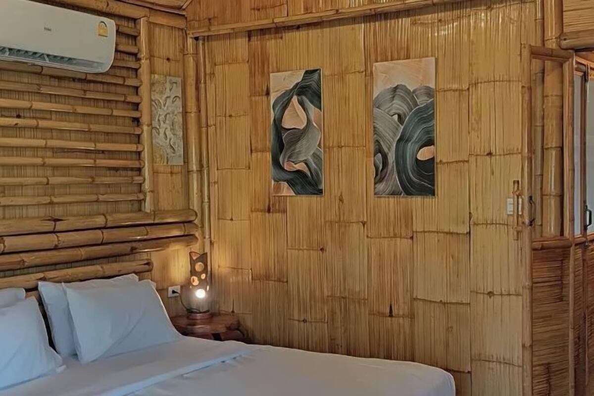 Edredón, camas Select Comfort, cortinas blackout y wifi gratis