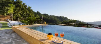 AMORE RENTALS - Casa I Giardini di Sorrento with Swimming Pool, Sauna, Sea View