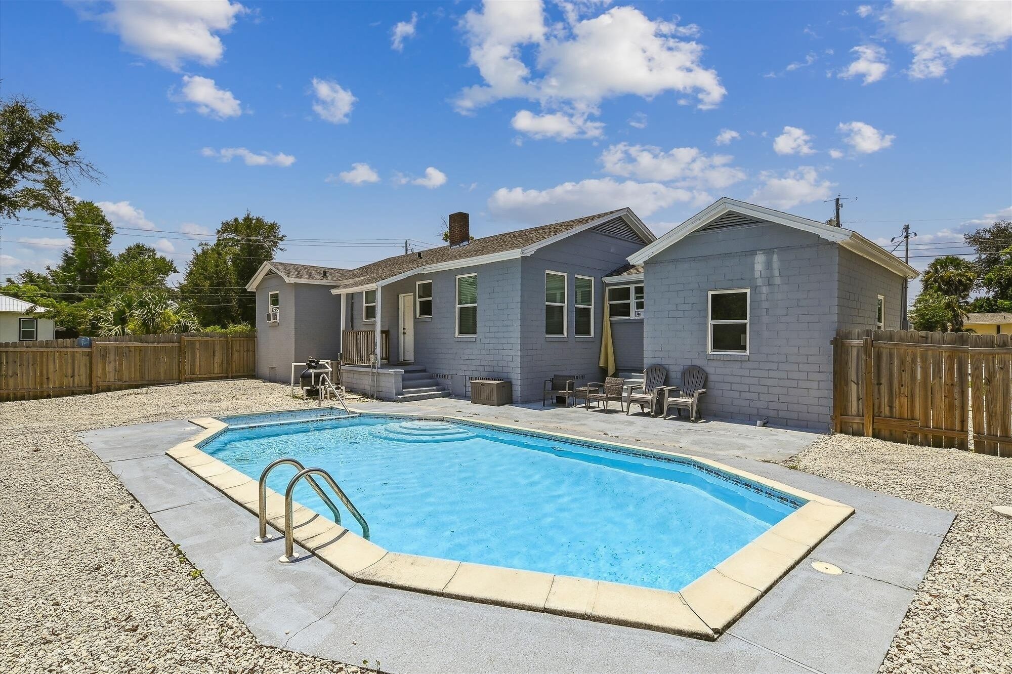 House, 3 Bedrooms | Pool