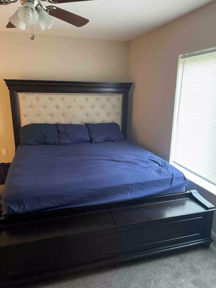 Awesome location Peaceful Vrbo