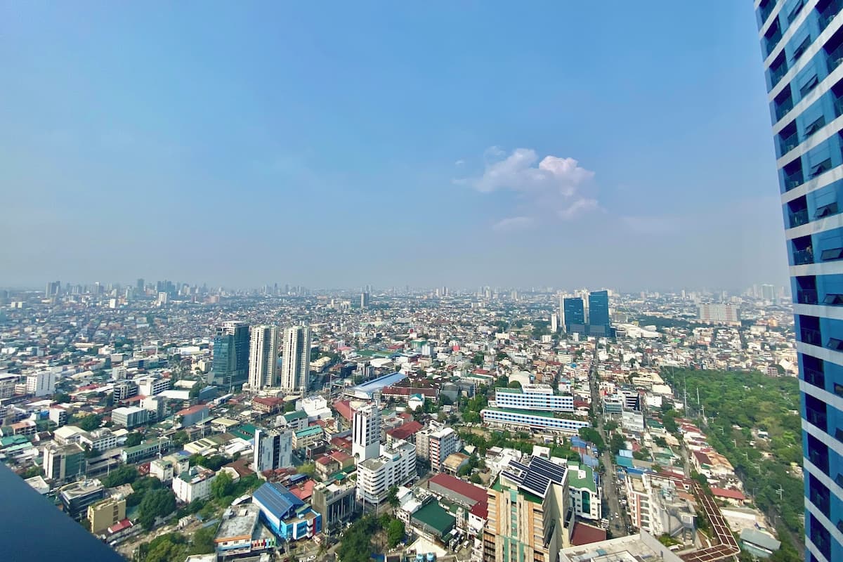 1 habitación, escritorio, tabla de planchar con plancha y wifi gratis