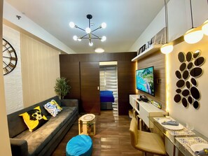 1 bedroom, desk, laptop workspace, iron/ironing board - SMDC Air Residences Makati (Makati)