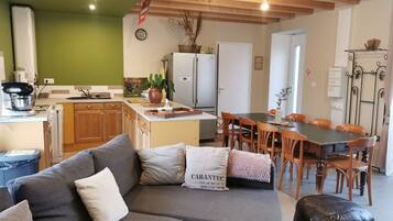 TV connectée, cheminée