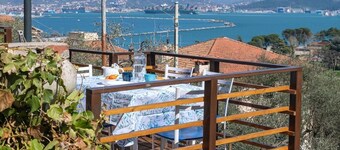 Vacation House With Sea View in the Cinque Terre 200 m from the sea. Alba Marina