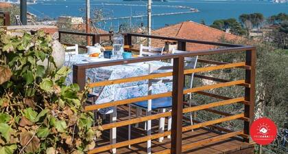 Vacation House With Sea View in the Cinque Terre 200 m from the sea. Alba Marina