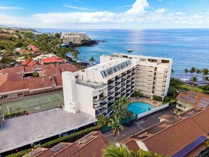 Exterior - Kona Alii#401 Beautiful 4th Flr corner condo w/ Elevators,INCREDIBLE LOCATION (Kailua Kona)