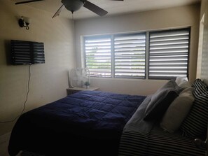 Panoramic Apartment, 1 Bedroom, Sea View, Beachside