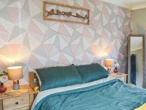 2 chambres, Wi-Fi gratuit, draps fournis