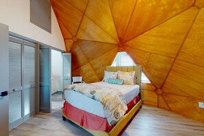 3 chambres, fer et planche à repasser, accès Internet, draps fournis
