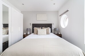 3 habitaciones, tabla de planchar con plancha y wifi gratis