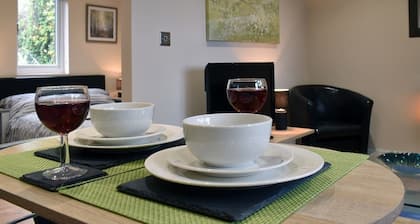 Modern Cabin in Heart of Shropshire Countryside