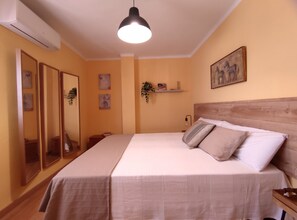 3 bedrooms, WiFi, bed sheets