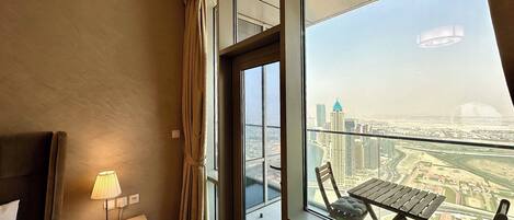 Exclusive Apartment | 2 bedrooms, in-room safe, individually decorated, individually furnished