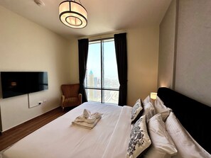 2 bedrooms, in-room safe, individually decorated, individually furnished - Lux BnB I Amna Tower I Sky Line Views (Dubai)