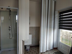 Hair dryer, towels, toilet paper