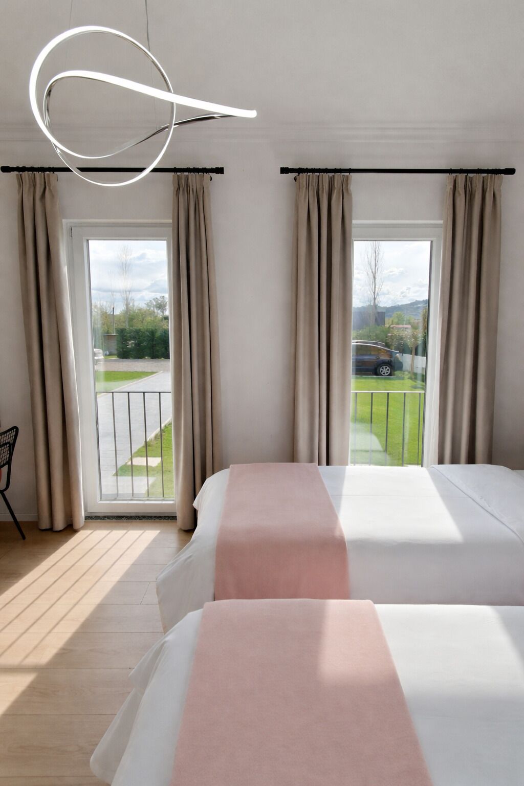 Deluxe Twin Room