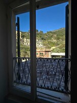 经典客房 | 免费 WiFi、床单