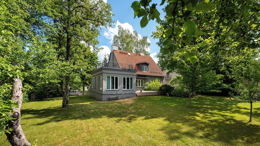 Gustav Ernesaks House