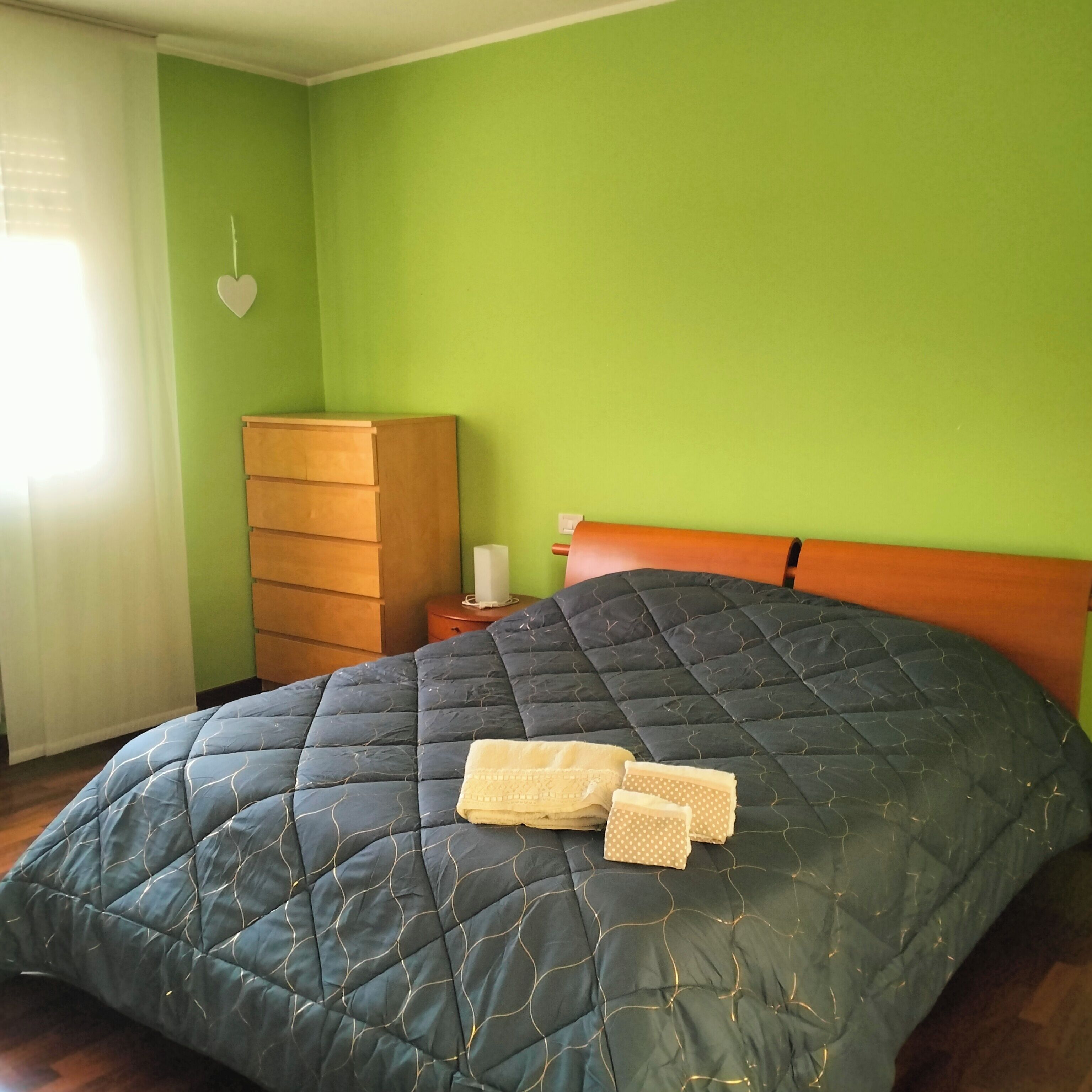 2 chambres, lit parapluie, Wi-Fi gratuit, draps fournis
