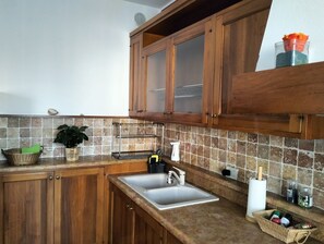 Fridge, microwave, oven, stovetop - Cozy and elegant corner of tranquility for families, work and leisure. (Dueville)