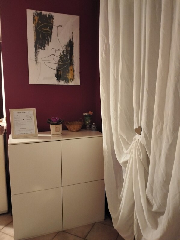 Interior - Cozy and elegant corner of tranquility for families, work and leisure. (Dueville)