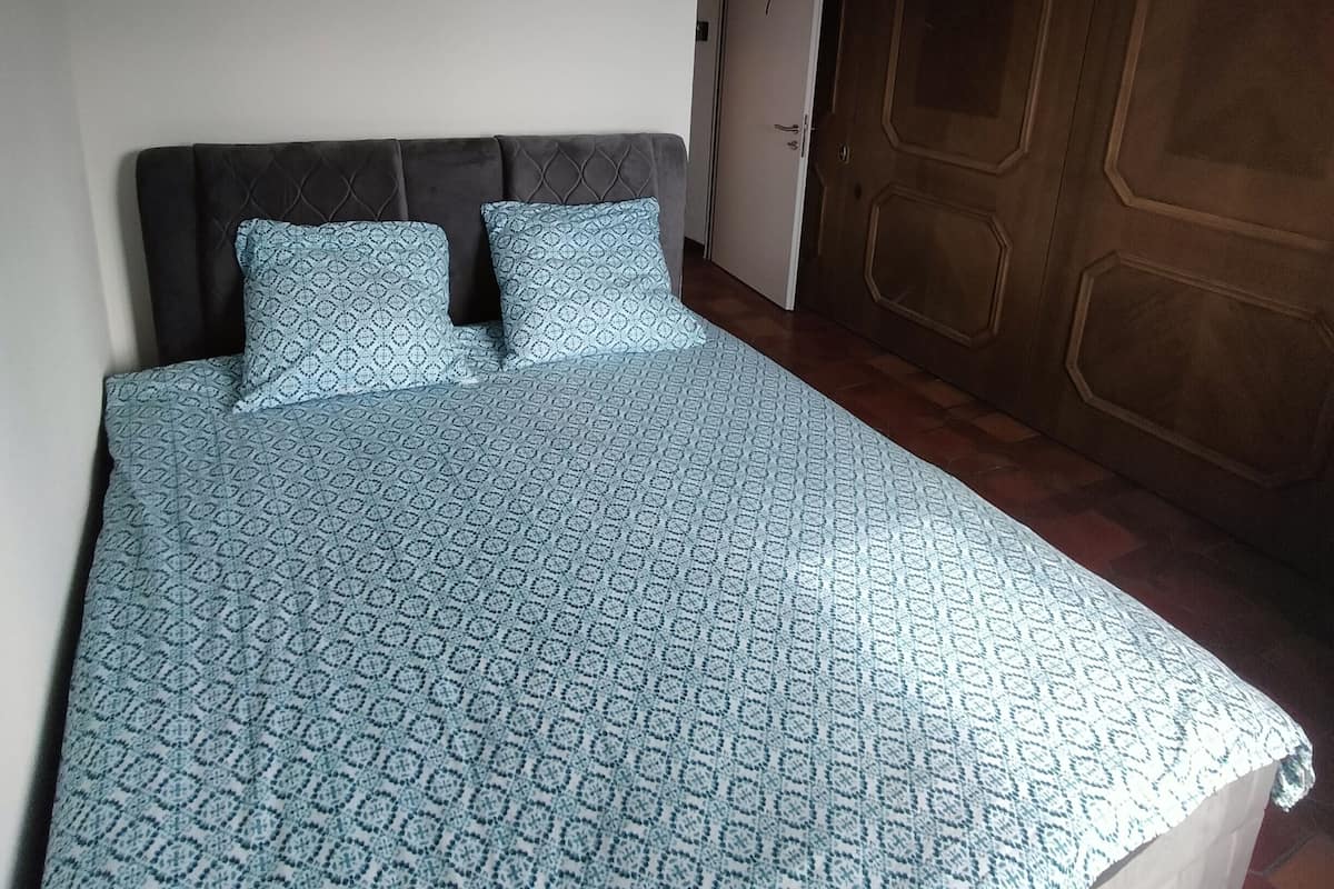 Standard Room | 1 bedroom, desk, free WiFi, bed sheets