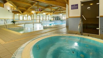 Chalet | Kolam renang | Kolam renang indoor