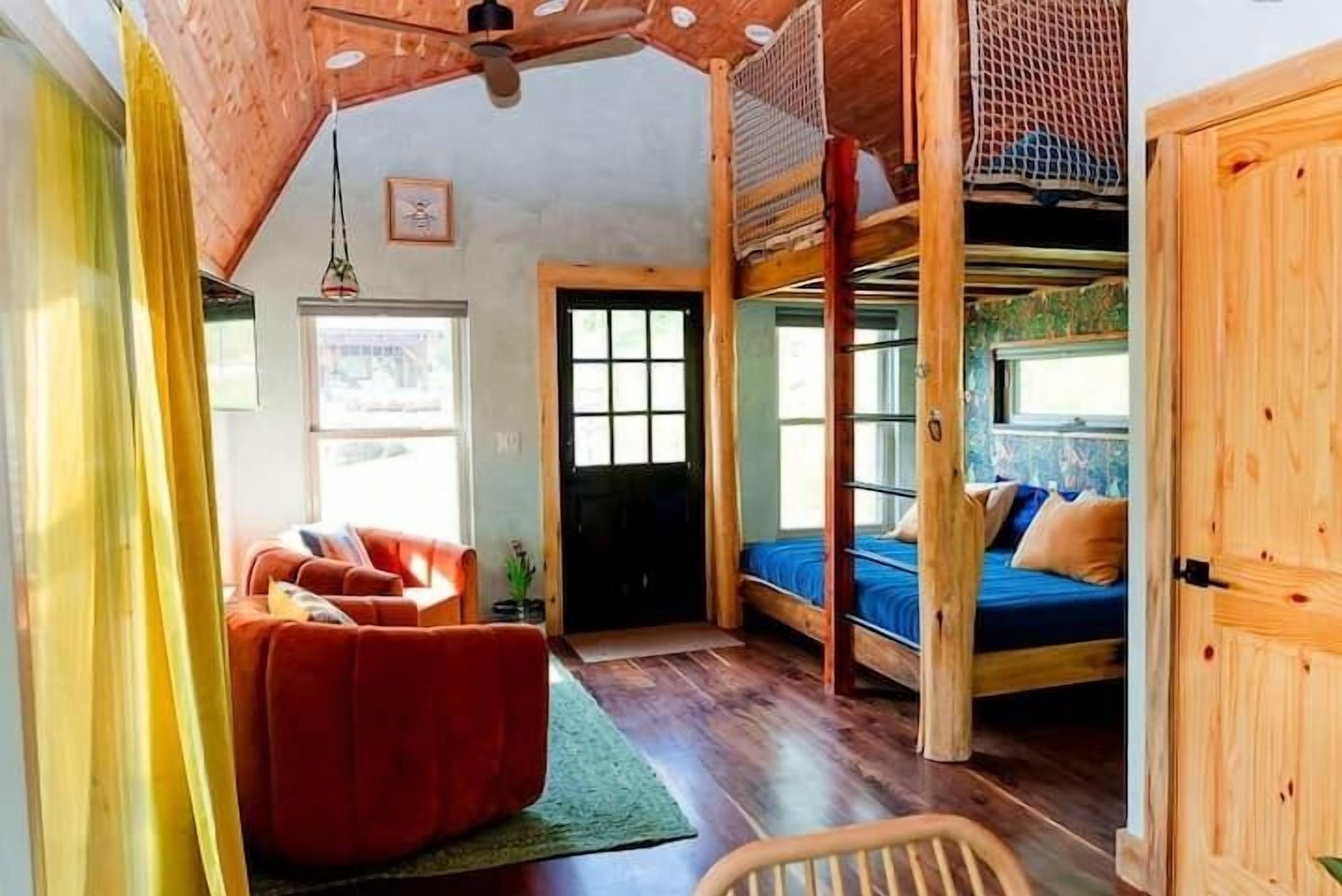 1 多间卧室、熨斗/熨衣板、旅行婴儿床、WiFi