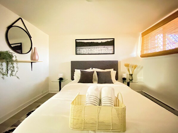 2 habitaciones, tabla de planchar con plancha, wifi y ropa de cama