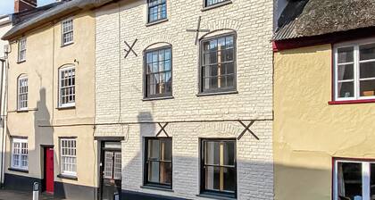 A luxurious Grade II Listed property in the charming town of Chulmleigh.