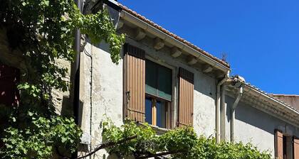 Charmante Maisonnette de Village Avec Jardinet - 6P