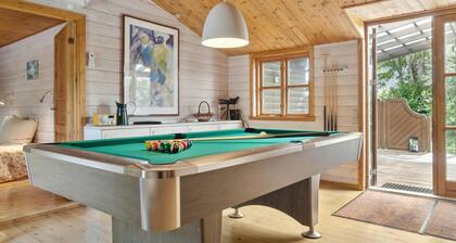 Amazing home in Stege with kitchen