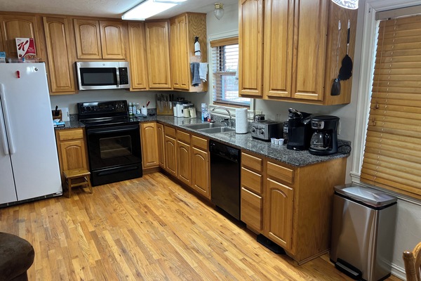 Microwave, stovetop, dishwasher