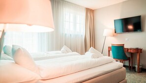 In-room safe, desk, soundproofing, iron/ironing board - Pałac na Wodzie (Podgorzyn)