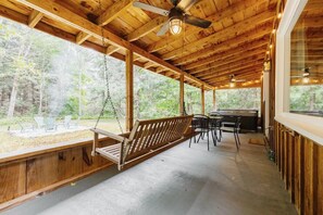 Outdoor dining - Scenic Adirondack Cabin w/ Hot Tub - River Bend (Northville)