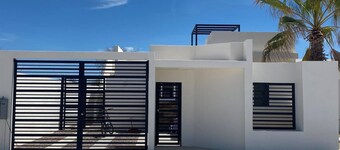 Casa Relax w/Pool & Rooftop Lounge