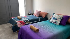 2 habitaciones, tabla de planchar con plancha y wifi gratis