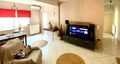 Cottage House, garden & lawn