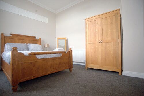 Captivating 2-bed Apartment in Craigavon