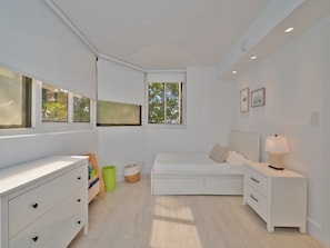 3 chambres, fer et planche Ă repasser, Wi-Fi, draps fournis