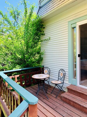 Comfort Room | Terrace/patio