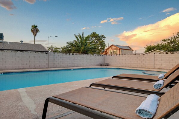 Outdoor pool, a heated pool