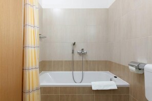 2 bedrooms - Apartments Ljilja - With sea View (Hvar)