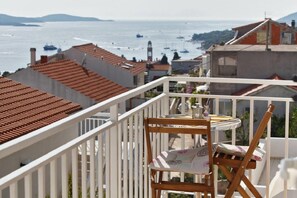 Apartment, Smoking | 2 bedrooms - Apartments Ljilja - With sea View (Hvar)