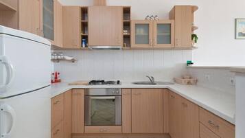 Apartment, Smoking | 2 bedrooms