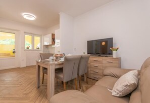 Apartamento, fumadores | 2 dormitorios