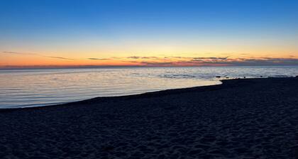 Relax in this beautiful condo on Lake Charlevoix!