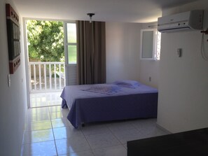 Family Chalet, 2 Bedrooms | Free WiFi - Chalés Village Gales (Maragogi)