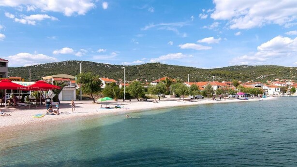 Unclassified image, 1 of 34, button - Holiday Houses, Villas Ivica - With Pool (Marina)