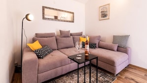 Unclassified image, 5 of 22, button - Apartments Branka - 50 m From Beach (Podstrana)